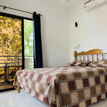 Oceanic View Apartments Vịnh Beau Vallon Ngoại thất bức ảnh