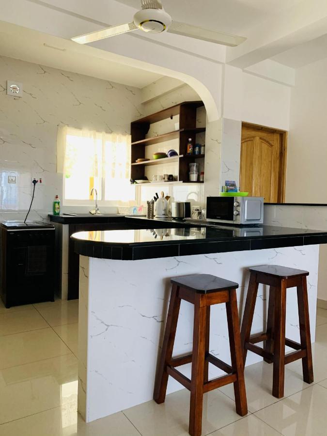 Oceanic View Apartments Vịnh Beau Vallon Ngoại thất bức ảnh