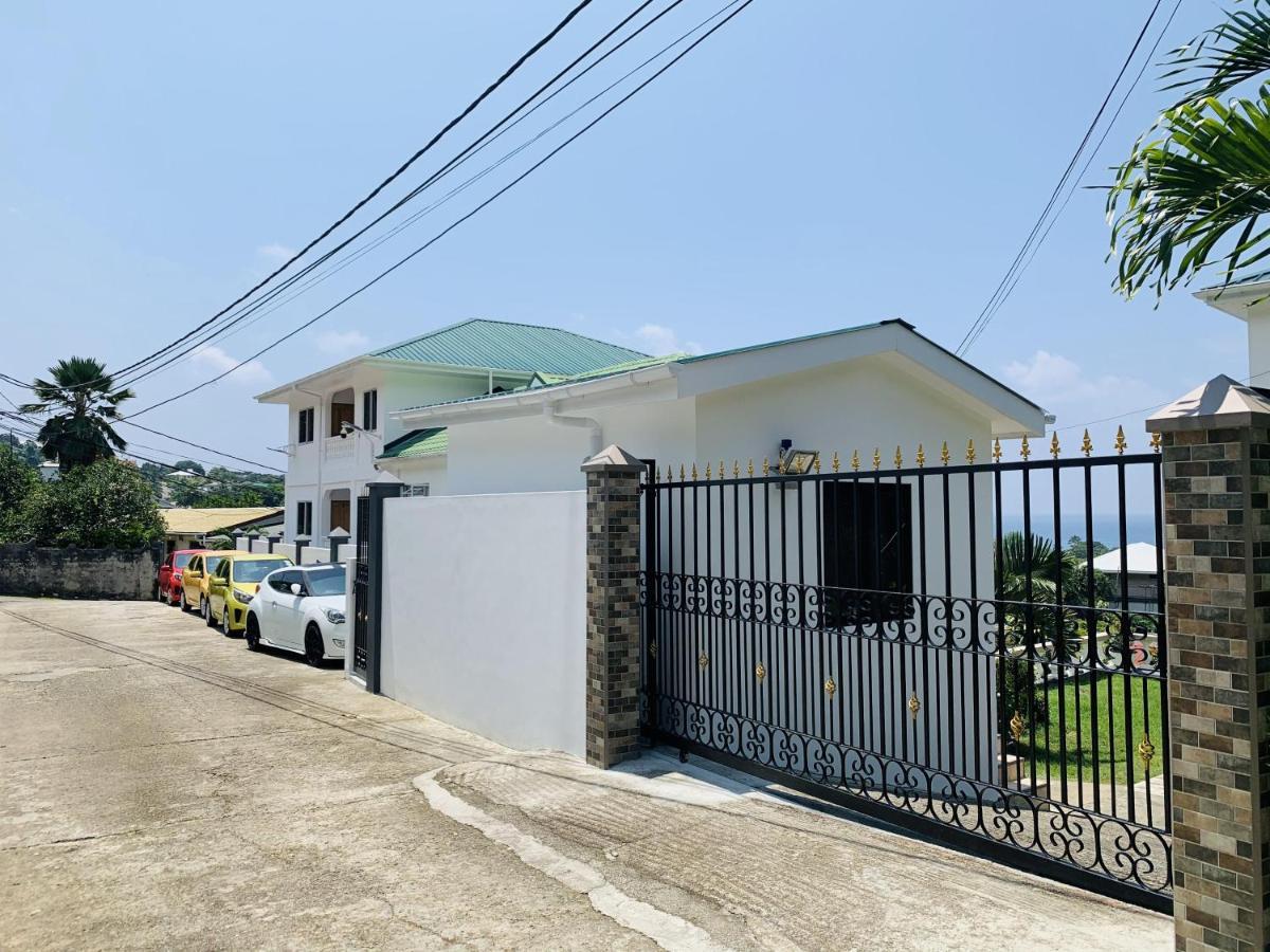 Oceanic View Apartments Vịnh Beau Vallon Ngoại thất bức ảnh