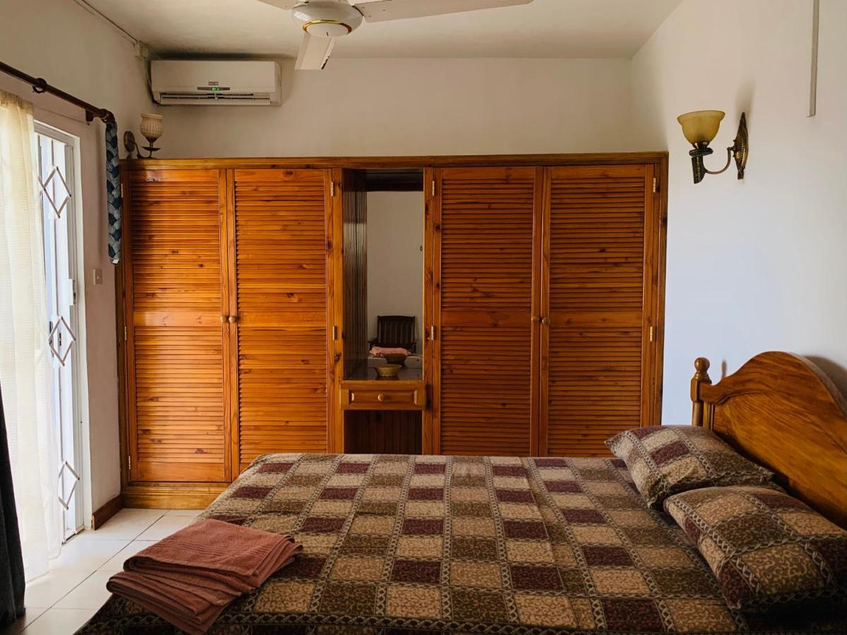 Oceanic View Apartments Vịnh Beau Vallon Ngoại thất bức ảnh