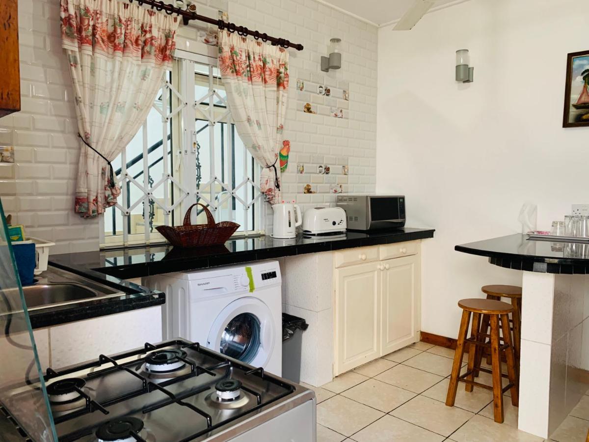 Oceanic View Apartments Vịnh Beau Vallon Ngoại thất bức ảnh