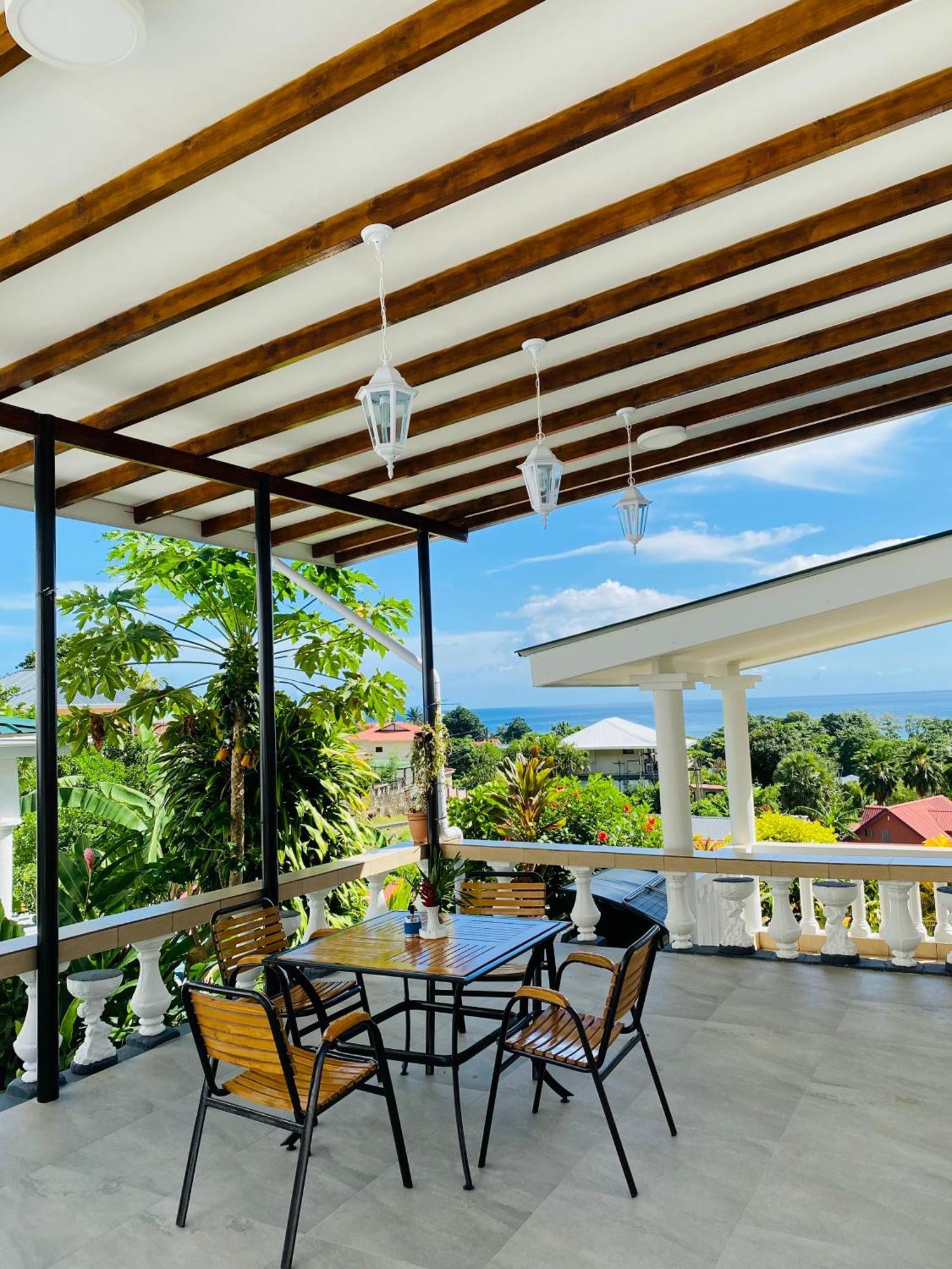 Oceanic View Apartments Vịnh Beau Vallon Ngoại thất bức ảnh